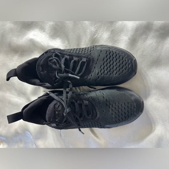 Nike Men's Black Sneakers - Picture 1 of 9